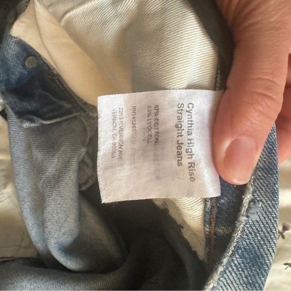 Reformation Cynthia Jeans - Picture 3 of 4